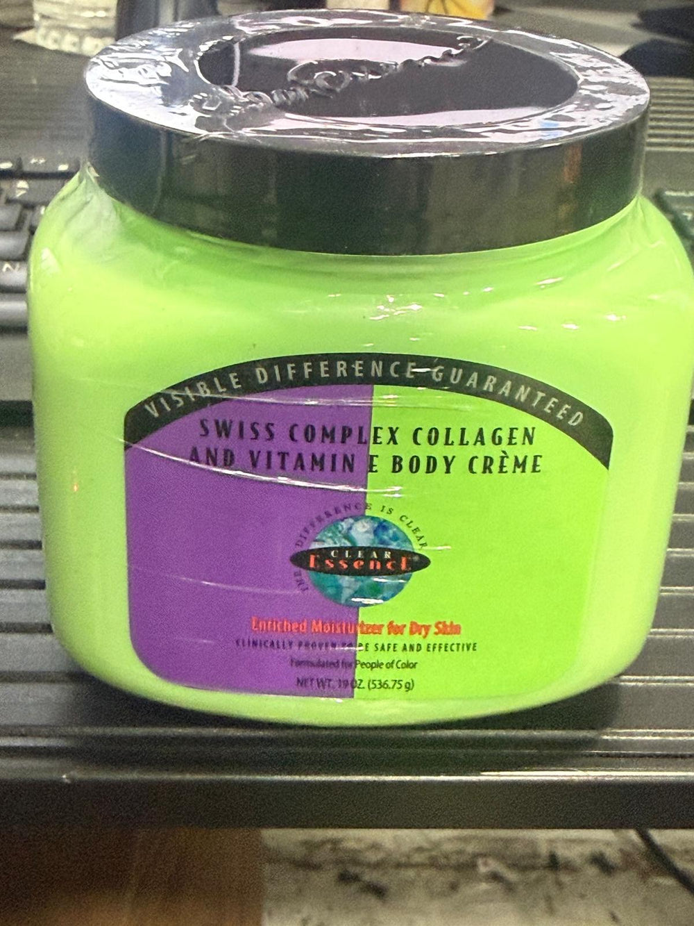 Clear Essence Swiss Complex Collagen & Vitamin E Body Crème 536.75 grm