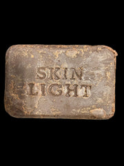 Skin Light Soap 200 Grm